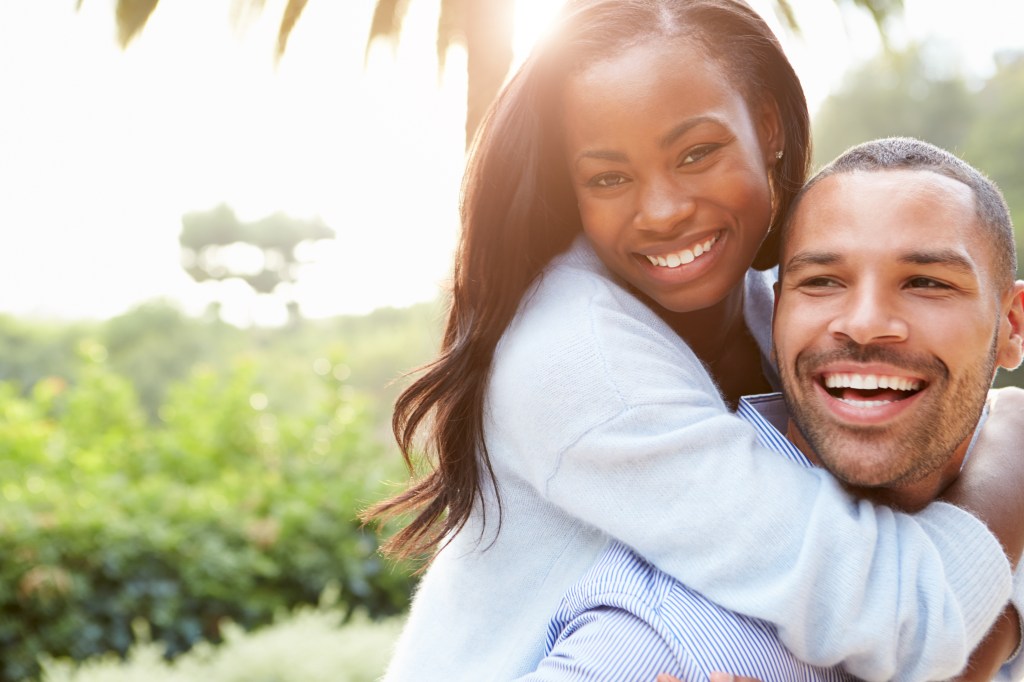 Relationship Coach Teaches the Difference Between Feeling In Love and Actually Loving&nbsp;Someone