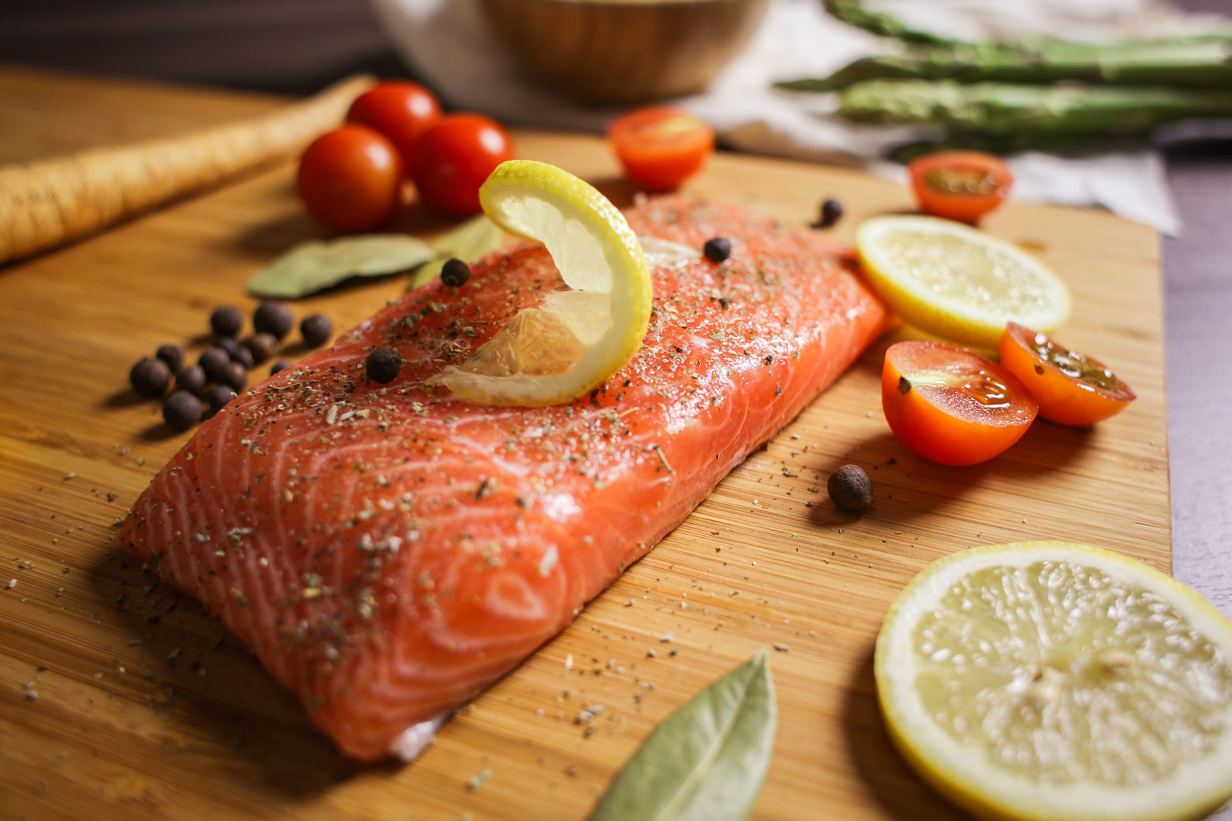 preparing-salmon-steak-close-up-picjumbo-com