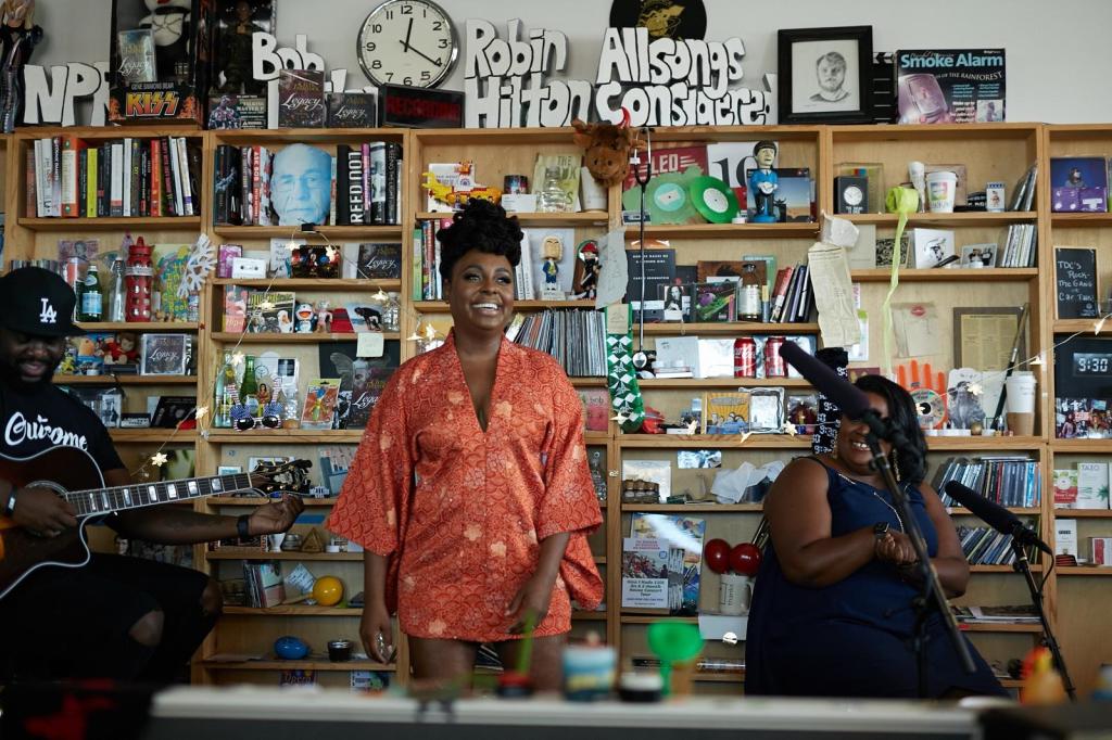 WATCH THE INCOMPARABLE LEDISI PERFORM ON NPR’S COVETED “TINY DESK CONCERT”&nbsp;SERIES