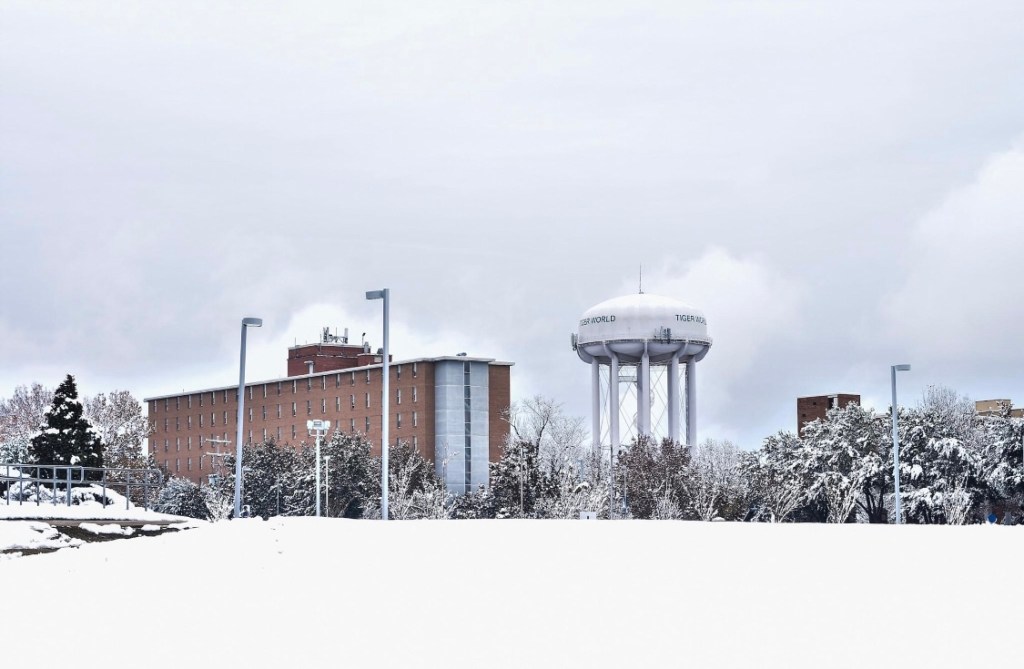 Latest Winter Weather Update: JSU campuses will REOPEN at NOON Wednesday, Feb. 17; in-person classes, activities&nbsp;canceled