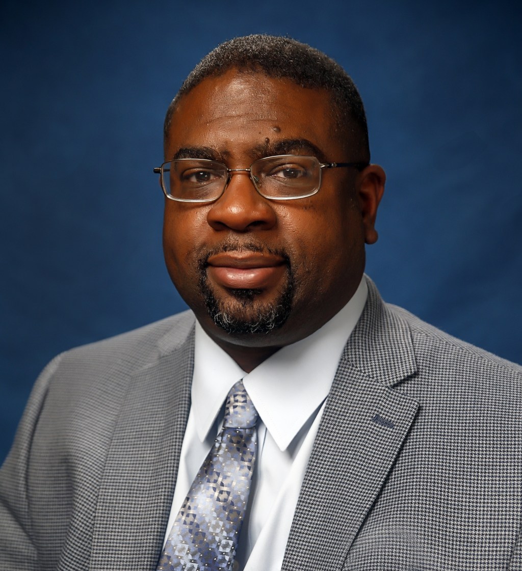 Jackson State CFO Named Distinguished Alumnus for Delta State&nbsp;University