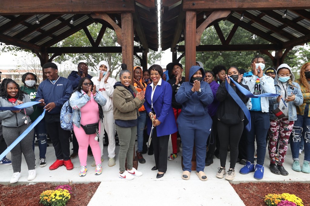 With $50,000 Retool Your School grant, Jackson State University students get what they want: an outdoor study&nbsp;space