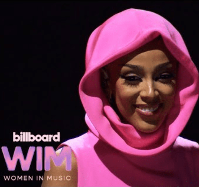 WATCH: Doja Cat Performs ‘Alone’ at the 2022 Billboard Women in Music&nbsp;Awards