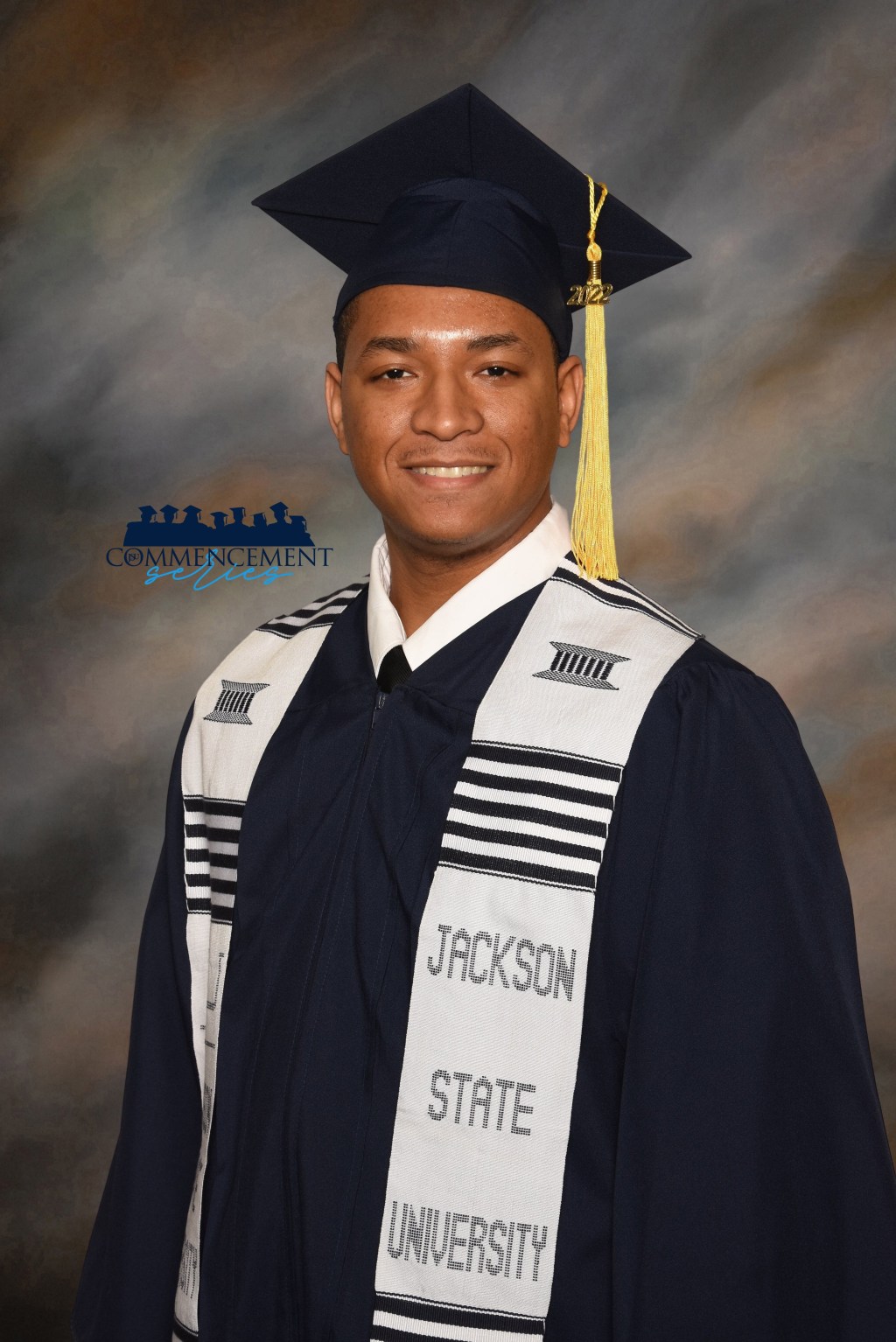 JSU graduate overcomes familial struggles to receive computer science&nbsp;degree