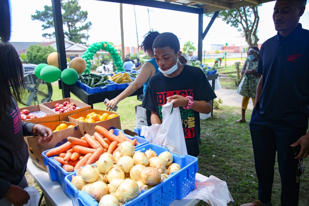 Jackson State University collaborates with Blackburn Middle for the second annual Student-Led Farmer’s&nbsp;Market
