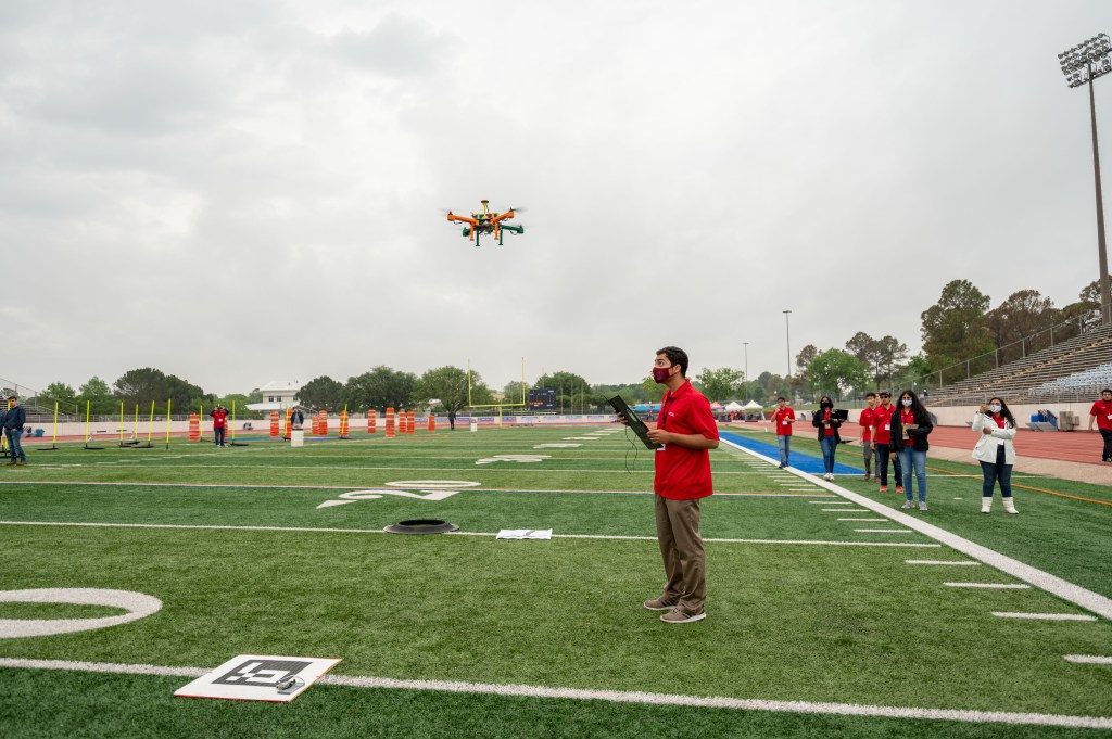 JSU engineering students to participate in the annual Raytheon Technologies Drone Showcase&nbsp;competition